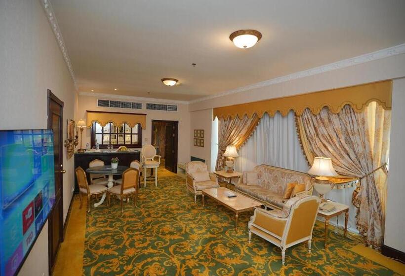 Королевский Люкс, Habitat Hotel All Suites   Jeddah