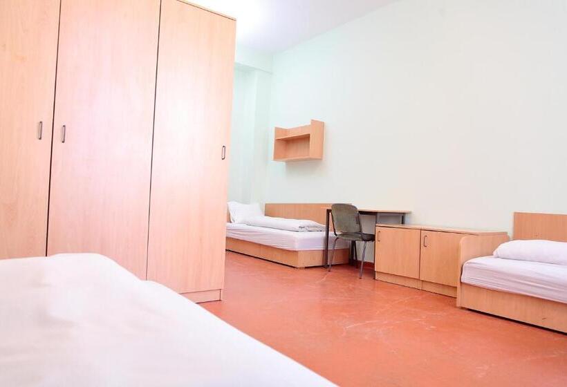四人标准间, Pop Up Hostels  Downtown