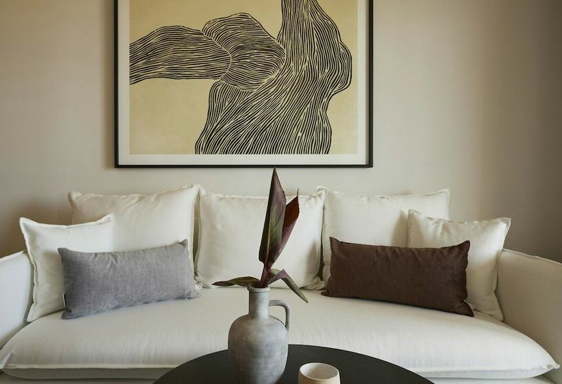 套房配有游泳池, Asterion Suites & Spa   Designed For Adults