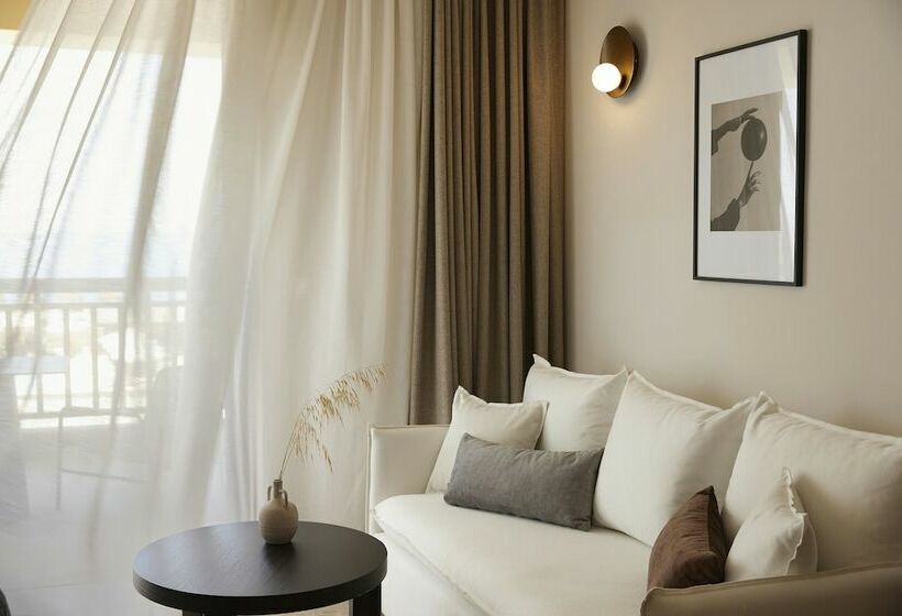 Номер Superior Вид на Море, Asterion Suites & Spa   Designed For Adults