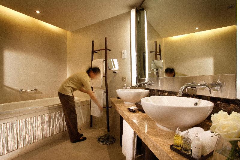 اتاق استاندارد با چشم‌انداز, Intercontinental Hanoi Westlake, An Ihg