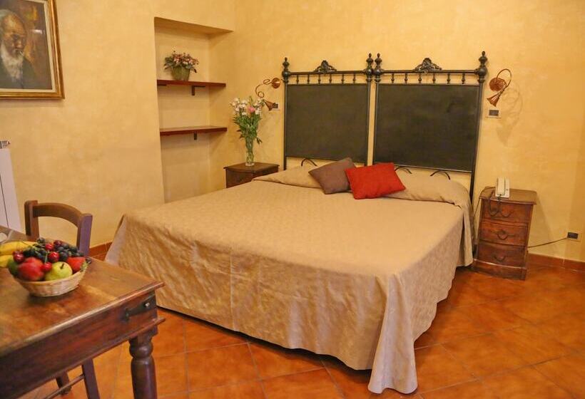 Номер Стандарт Трехместный, Italia Cortona
