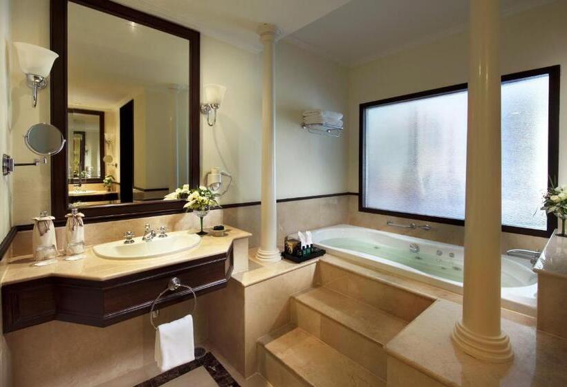 클럽 스위트, Sofitel Krabi Phokeethra Golf And Spa Resort