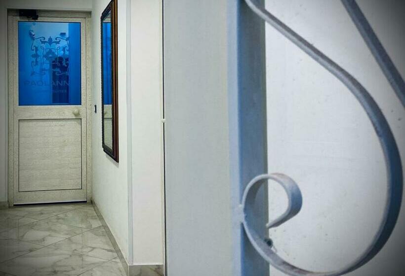 اتاق لوکس با تخت بزرگ, Paolanna Luxury Rooms