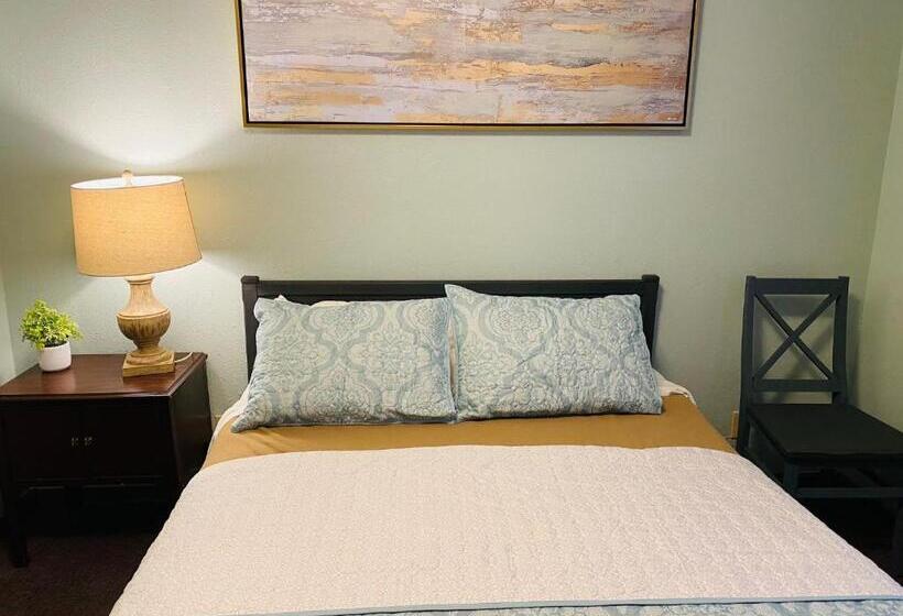 Номер Deluxe, Rockwood Resort Motel