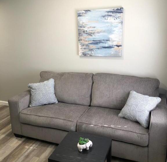 Студия Стандарт, Rockwood Resort Motel