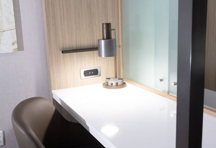 Люкс, Springhill Suites By Marriott Slidell