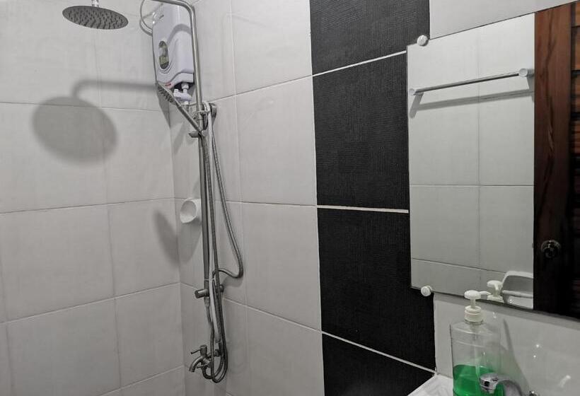Люкс, Reddoorz Plus @ Jollydays Hotel Nueva Ecija