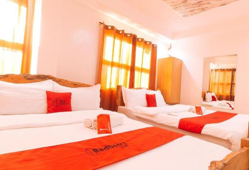 Семейный Номер Deluxe, Reddoorz Plus @ Jollydays Hotel Nueva Ecija