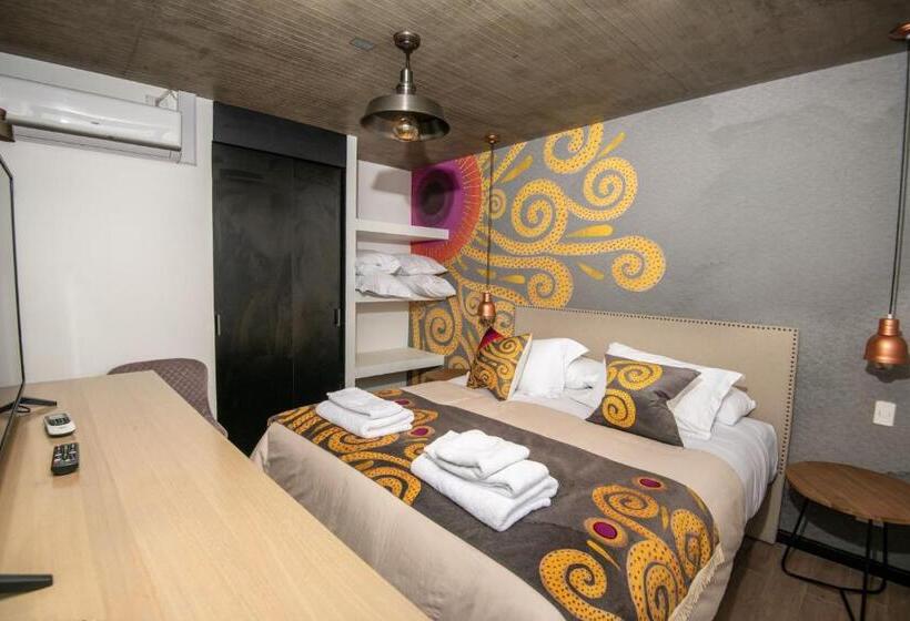 Family Suite, Solar Madariaga