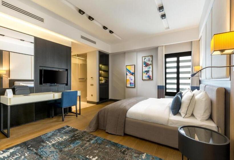 带大床的豪华间, The Fortyfive Business Hotel & Spa