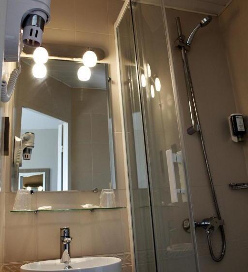 اتاق استاندارد, Brit Hotel Quimper Nord