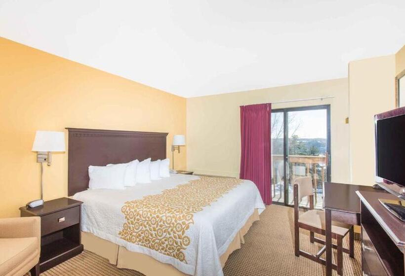 Стандартный Номер Кровать Кинг, Days Inn By Wyndham Colchester Burlington