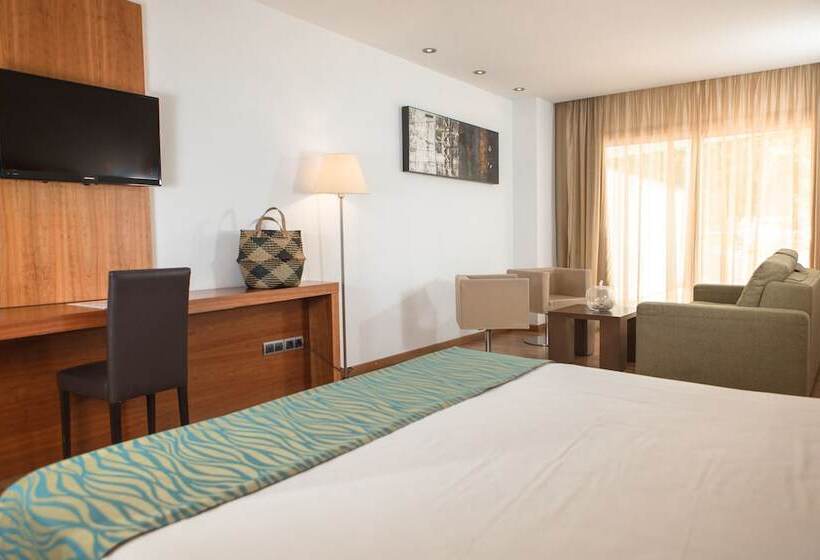 جناح جونيور, Rvhotels Nautic Park