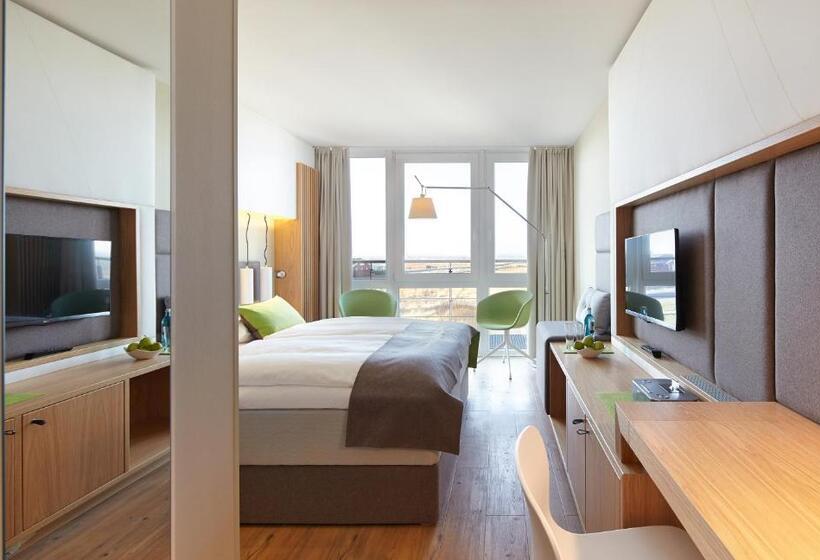 스탠다드 룸 바다 전망, Strandgut Resort