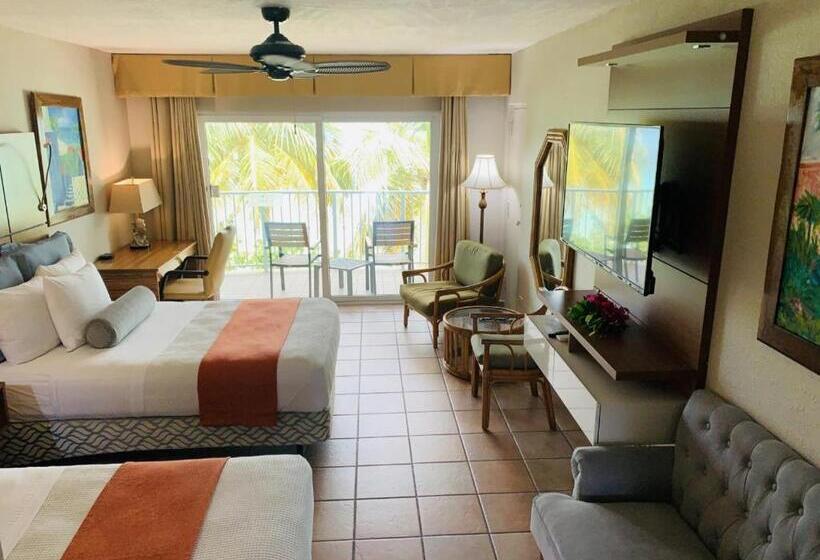 اتاق استاندارد با 2 تخت دوبل, Emerald Beach Resort