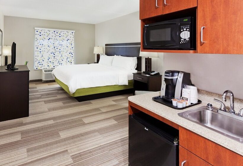 스위트, Holiday Inn Express Hotel & Suites Montgomery Boyd Cooper Parkway, An Ihg