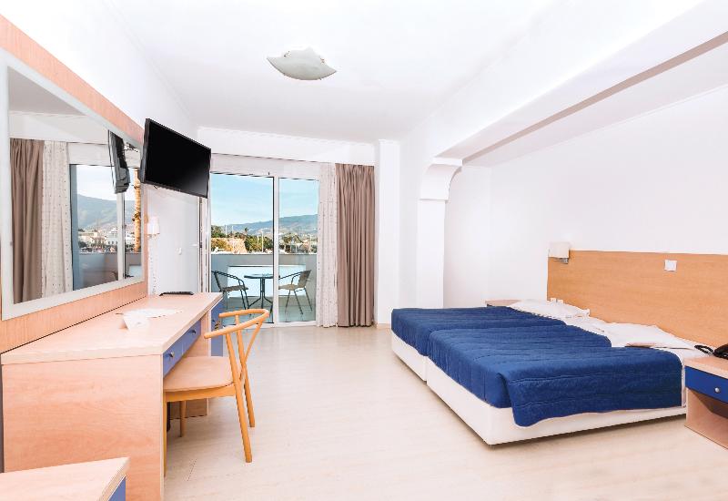 シングルデラックスルーム, Kosta Palace