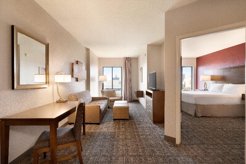 Suite Llit King, Staybridge Suites San Antonio Downtown Convention Center, An Ihg