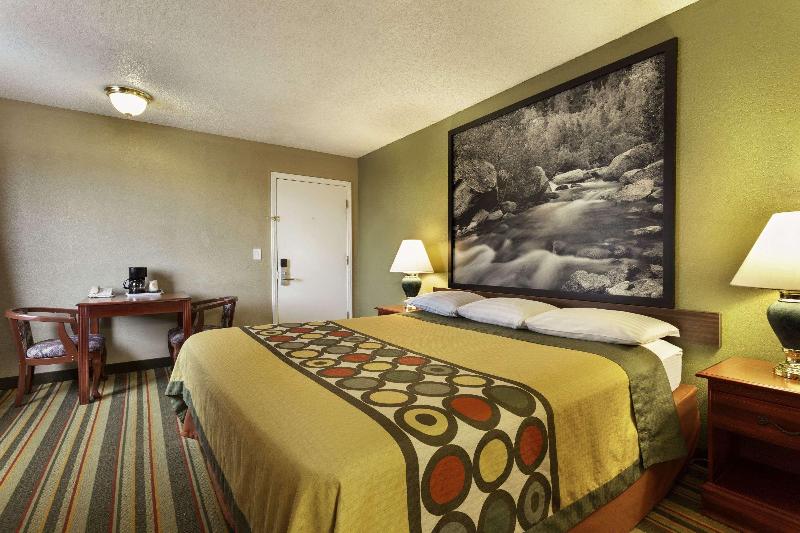 Стандартный Номер Кровать Кинг, Super 8 By Wyndham Ridgecrest