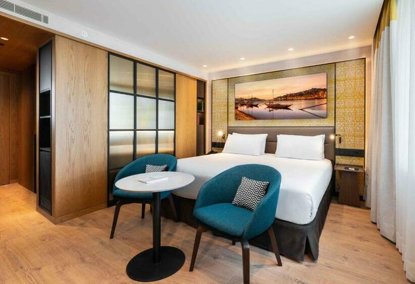 اتاق لوکس, Eurostars Aliados