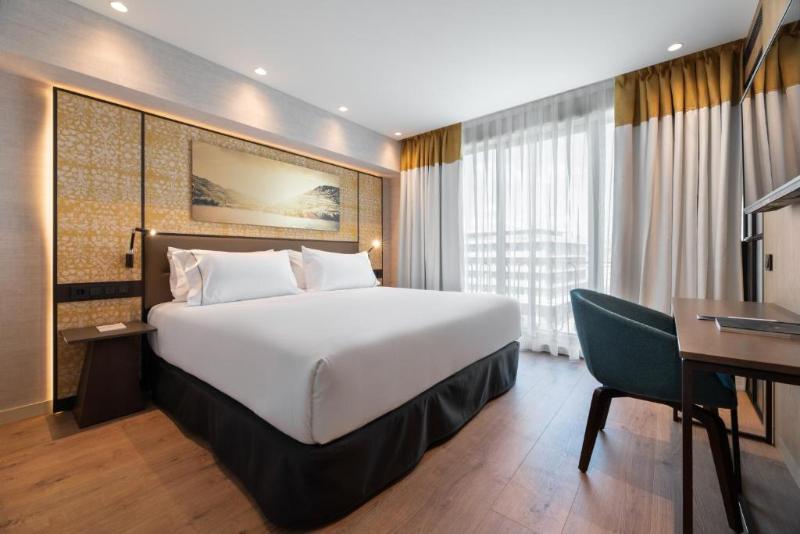 اتاق لوکس, Eurostars Aliados