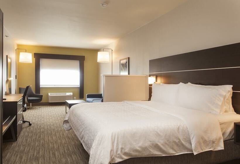 Люкс, Holiday Inn Express & Suites