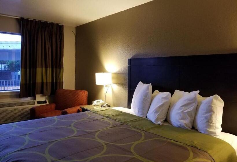 Номер Стандарт Кровать Кинг Адаптированный для Инвалидов, Super 8 By Wyndham San Antonio Pearl District / Downtown