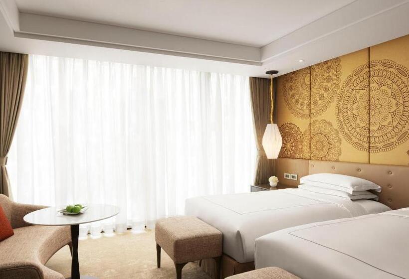 Студио Стандарт с Балконом, Taj Wellington Mews Chennai