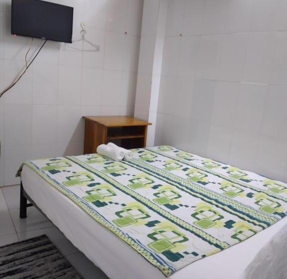 اتاق اکونومی, Guest House Uttrang