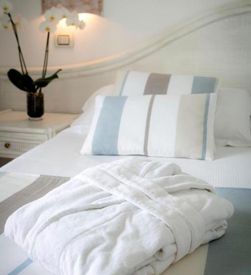 Номер Superior Вид на Море, Gabbiano Azzurro Hotel & Suites