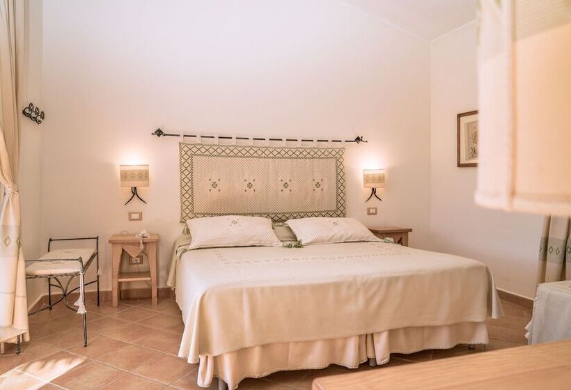 Трехместный Номер Стандарт Вид на Сад, Aldiola Country Resort