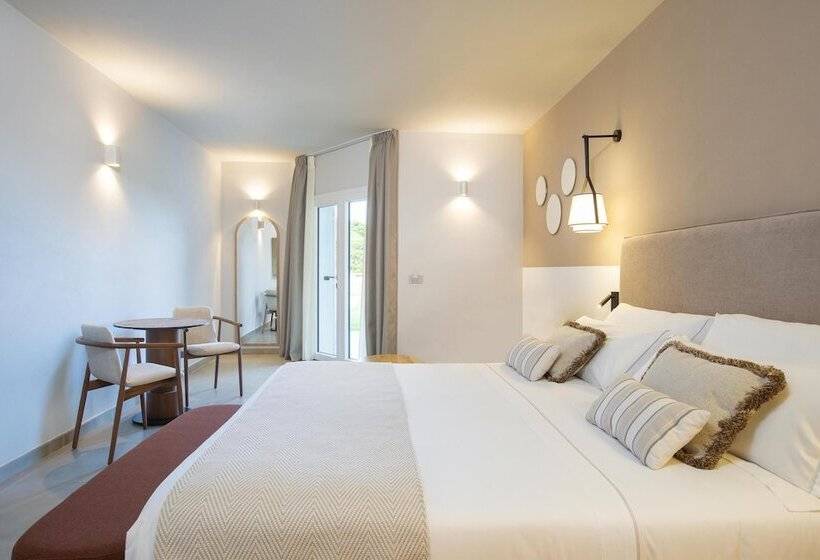 Номер Superior Вид на Море, Mangias Sardinia Resort