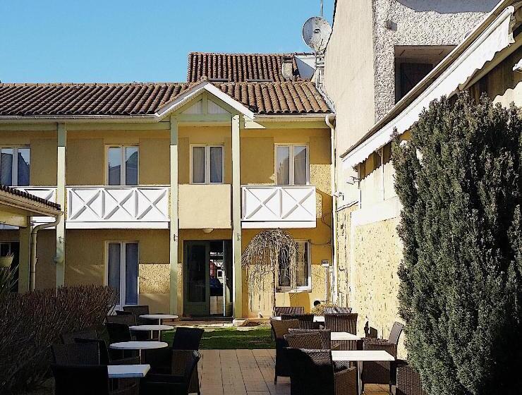 Номер Стандарт, Hôtel Les Comtes De Pardiac