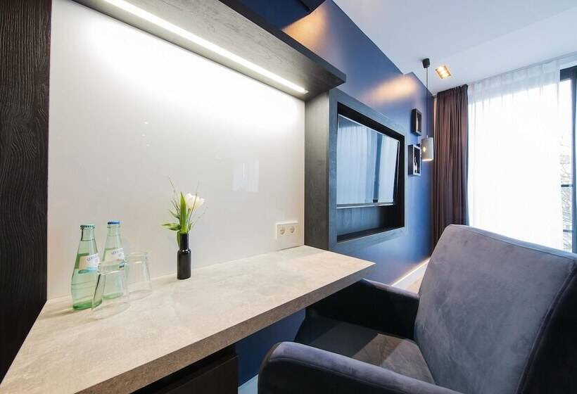 Basis Zimmer, Lindemann S