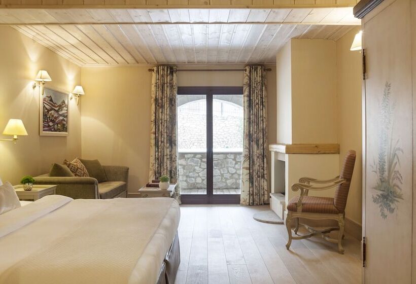سوییت جونیور, Santa Marina Arachova Resort & Spa