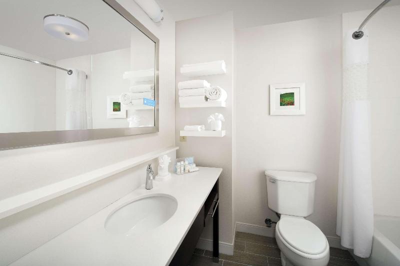 Номер Superior, Colmar Tropicale