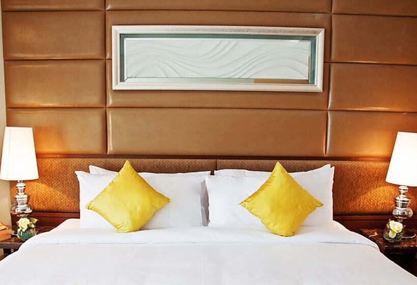 Номер Deluxe с Гидромассажем, Intimate Hotel Pattaya   Sha Extra Plus