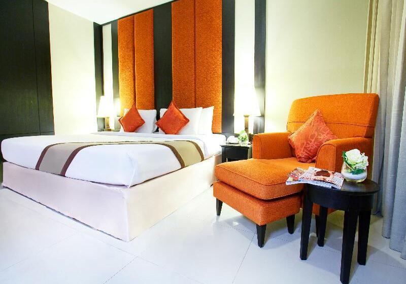 Номер Deluxe, Intimate Hotel Pattaya   Sha Extra Plus
