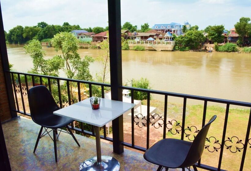 Номер Deluxe, Home Ayutthaya