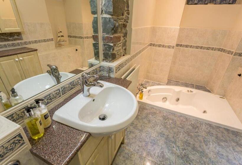 Апартаменты 2 Спальни, Embleton Spa Hotel & Apartments