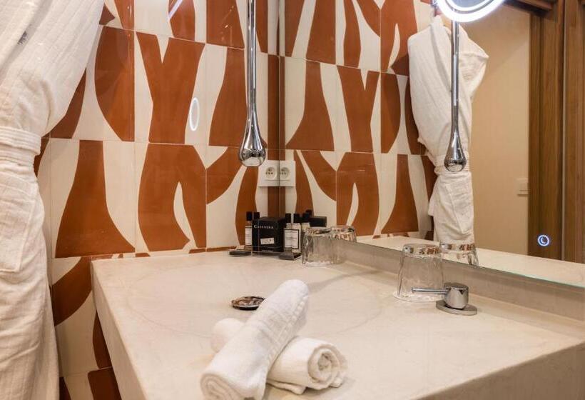 Номер Стандарт Вид на Бассейн, Kasano & Spa