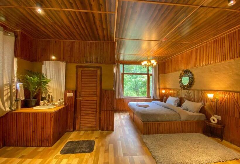 샬레, Whoopers Boutique Resort Jibhi