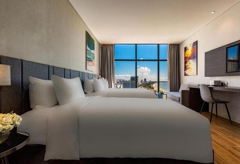اتاق سه نفره دلوکس با چشم‌انداز دریا, Premier Pearl Hotel Vung Tau
