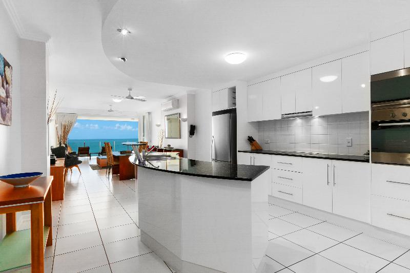 Апартаменты 2 Спальни Вид на Море, Bellevue At Trinity Beach