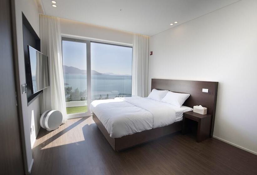 Номер Стандарт Индивидуальный Вид на Море, La Terrace Resort