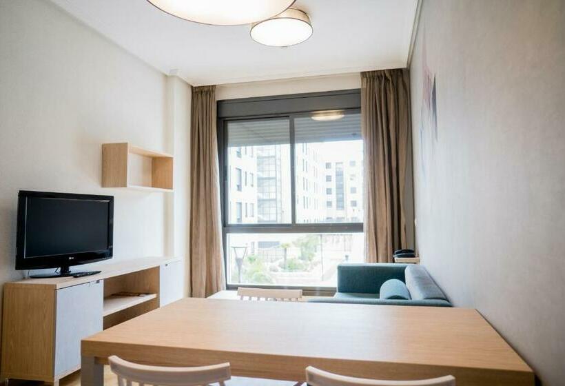 Suite, Compostela Suites