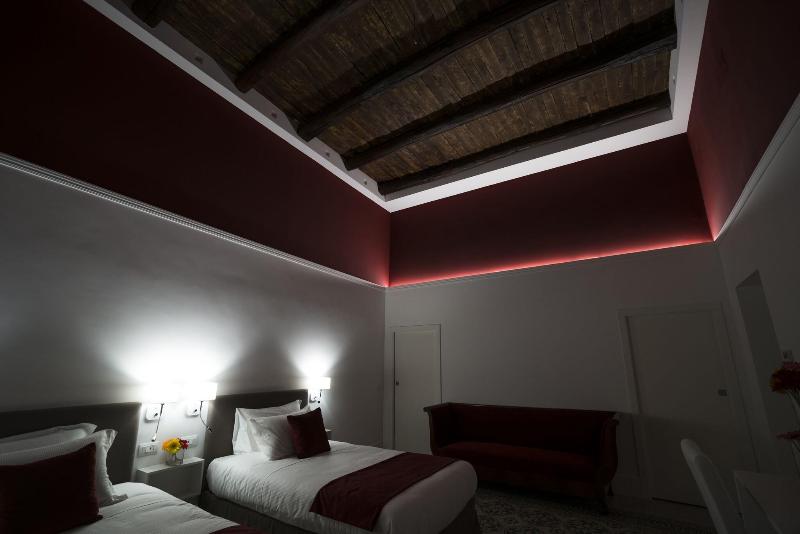 اتاق استاندارد برای معلولان, Puerta De Ocaña