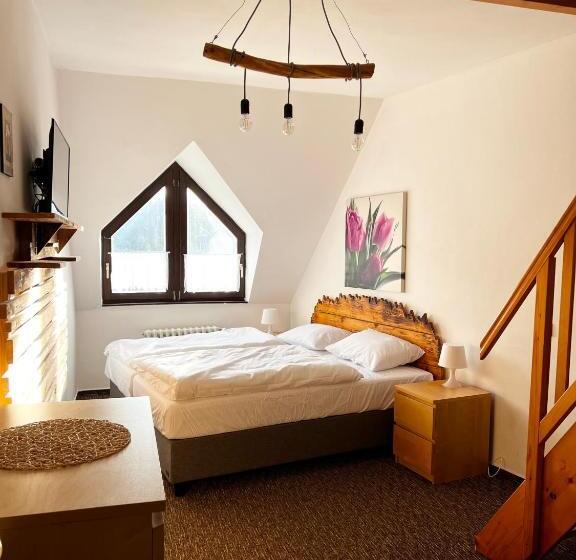 Family Suite, Pension Mona