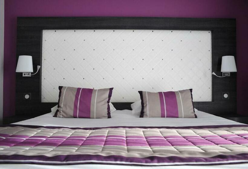 Номер Премиум, The Originals Boutique, Hôtel Le Lion D'or, Fougères Ouest